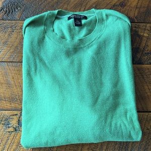 Men’s Size Large Banana Republic sweater Cotton Cashmere Material